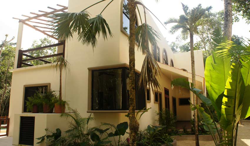 casa en la naturaleza